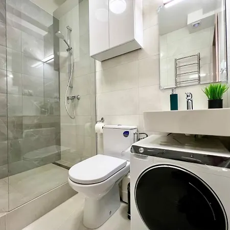 アパート K22 Chopin Airport C *