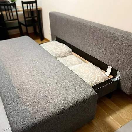 K22 Chopin Airport C Apartman *